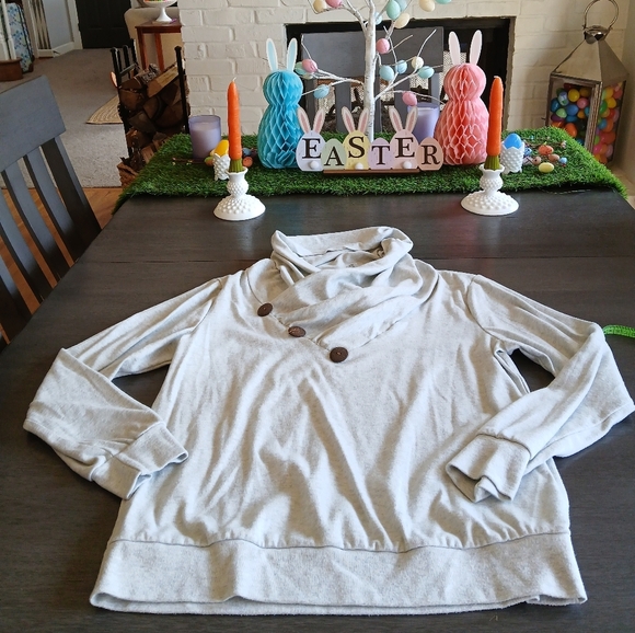 CupShe Size L Excellent Condition Gray Cowl Neck Sweater with Button Accents - Picture 1 of 5